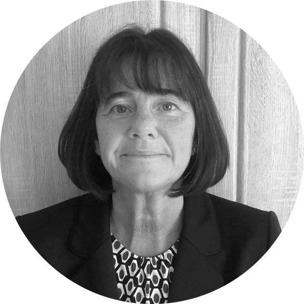 Headshot of Lisa Grimsley